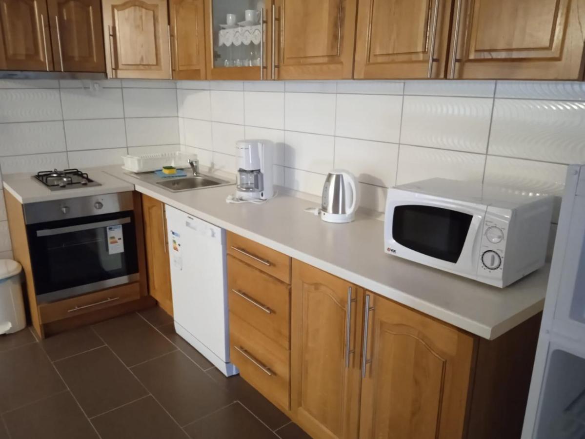 Apartman Josipa Peroj Exterior photo